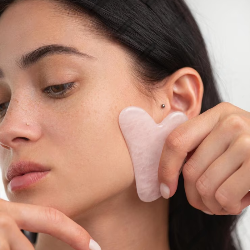 Duo Gua-Sha & Rouleau Visage — Massage Drainant & Anti-Rides